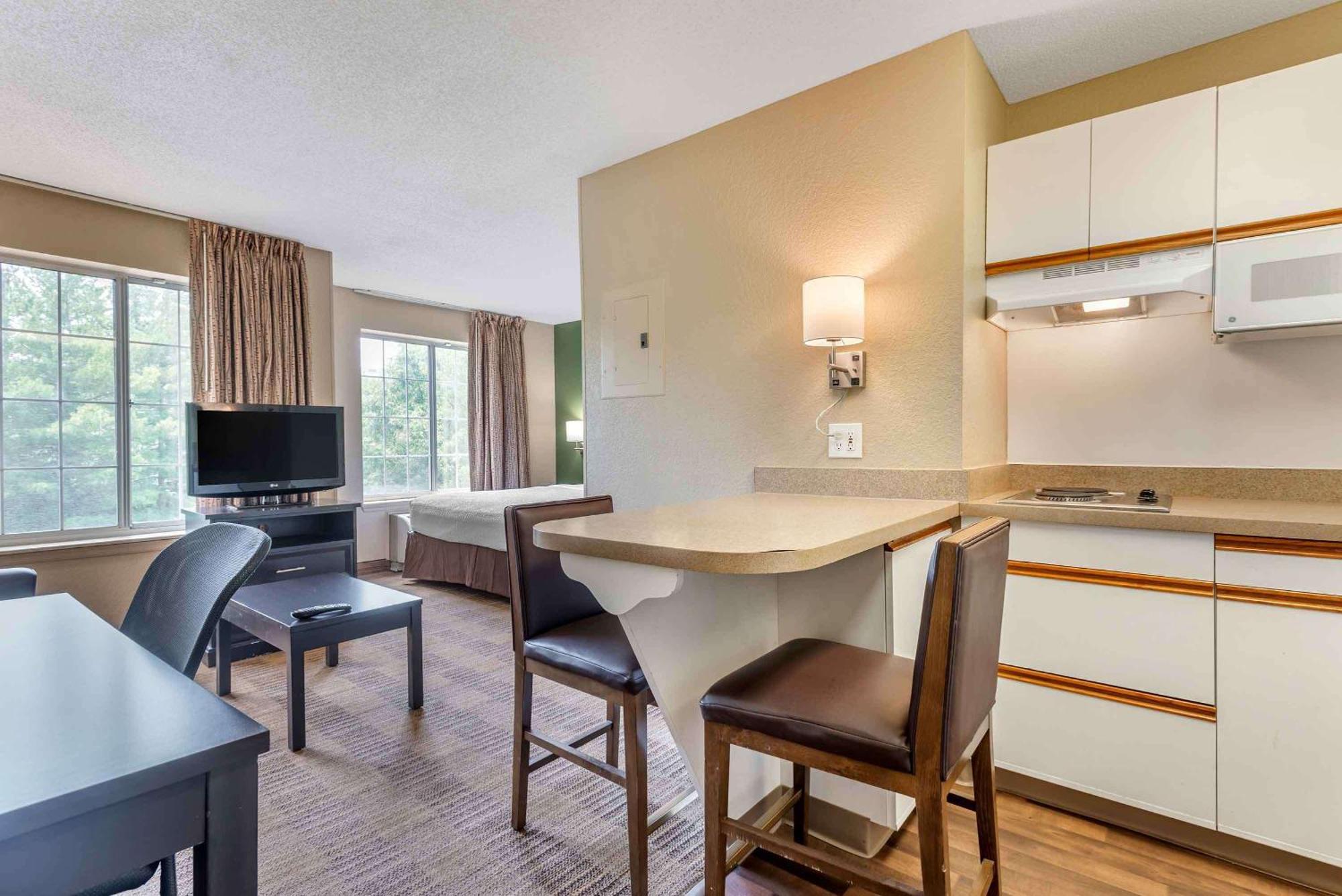 Extended Stay America Suites - Philadelphia - Кинг-оф-Праша Экстерьер фото
