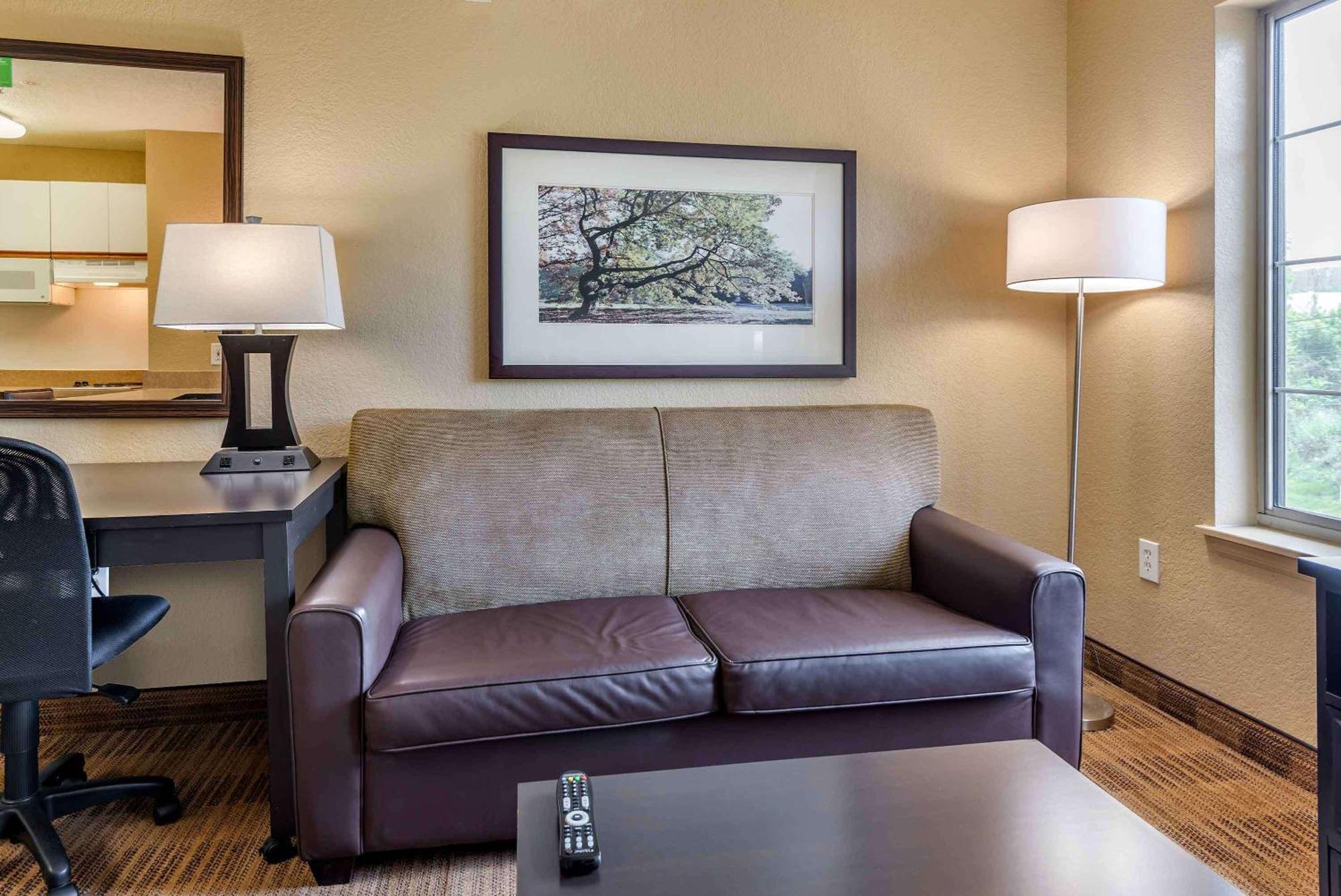 Extended Stay America Suites - Philadelphia - Кинг-оф-Праша Экстерьер фото